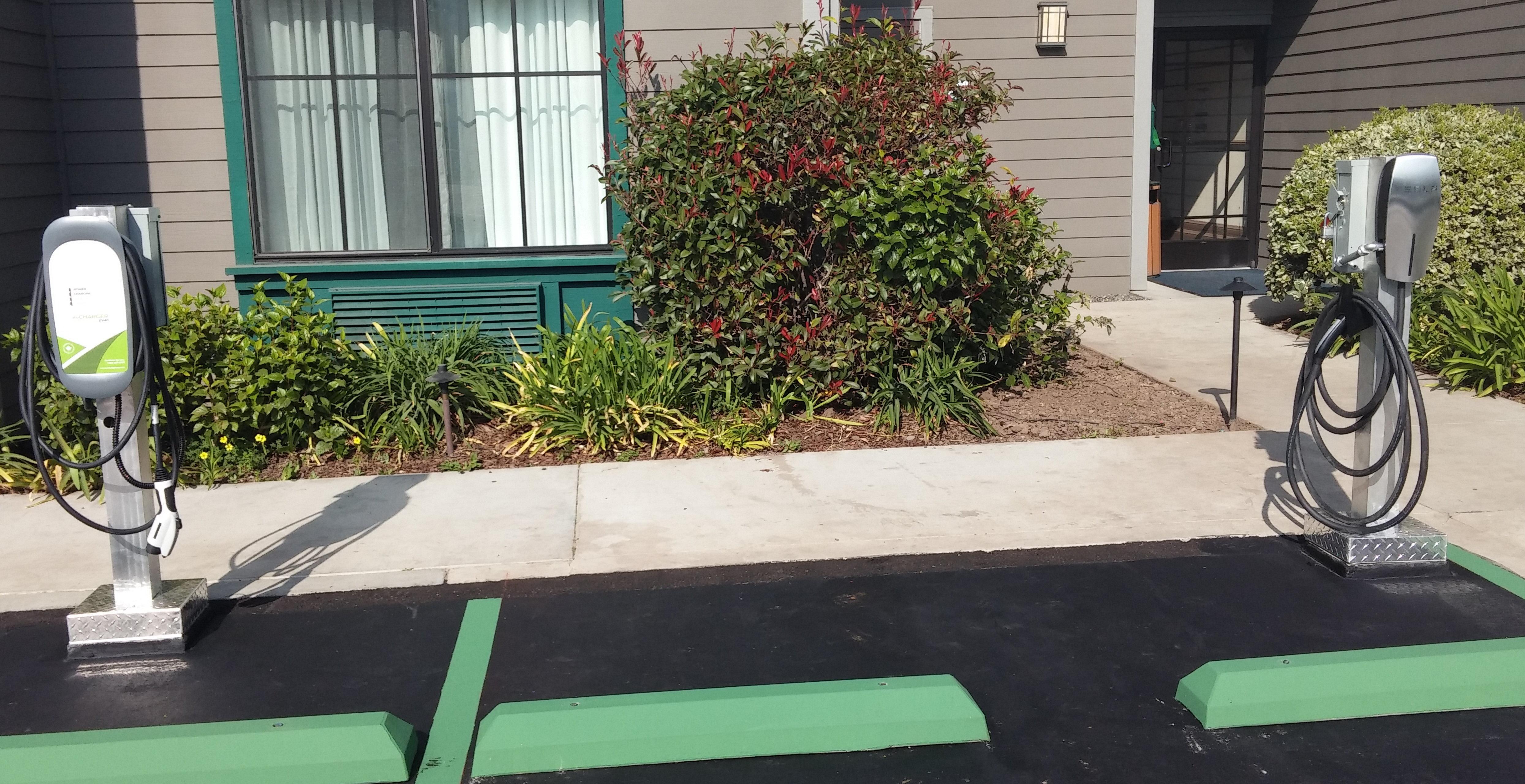 Holiday Inn Express & Suites Carpinteria By Ihg Eksteriør billede