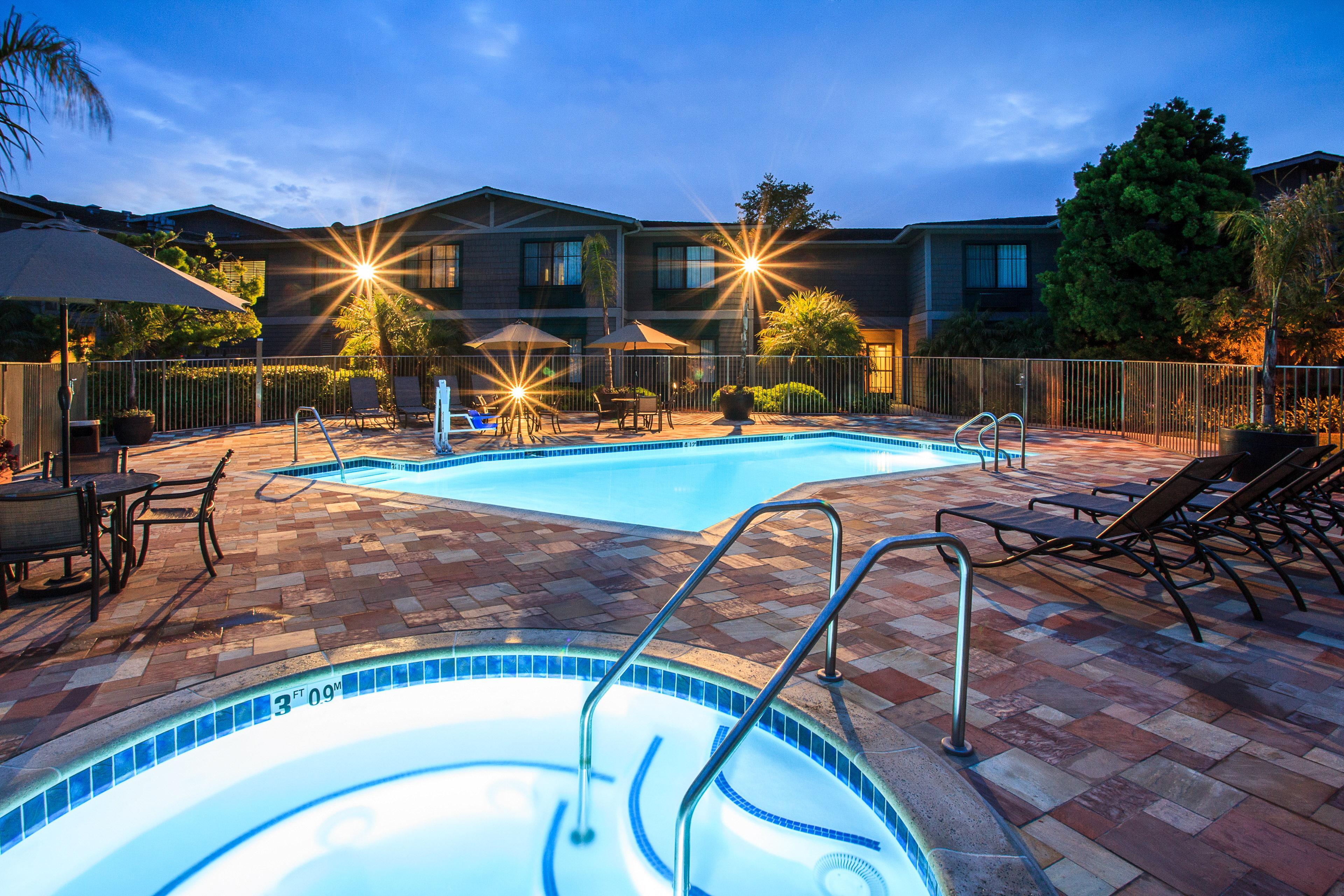 Holiday Inn Express & Suites Carpinteria By Ihg Eksteriør billede